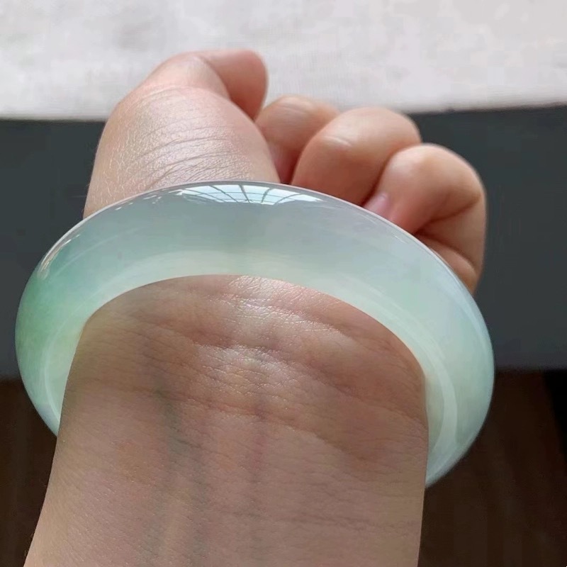Light ice jade for girls, Burm - Lighting & Home Decor Studio Photos recension och pris